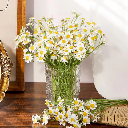 Artificial Small Daisy Bouquet, Fake Daisy Flowers for Wedding Party Table Decoration, DIY Home Decor Valentines Gift
